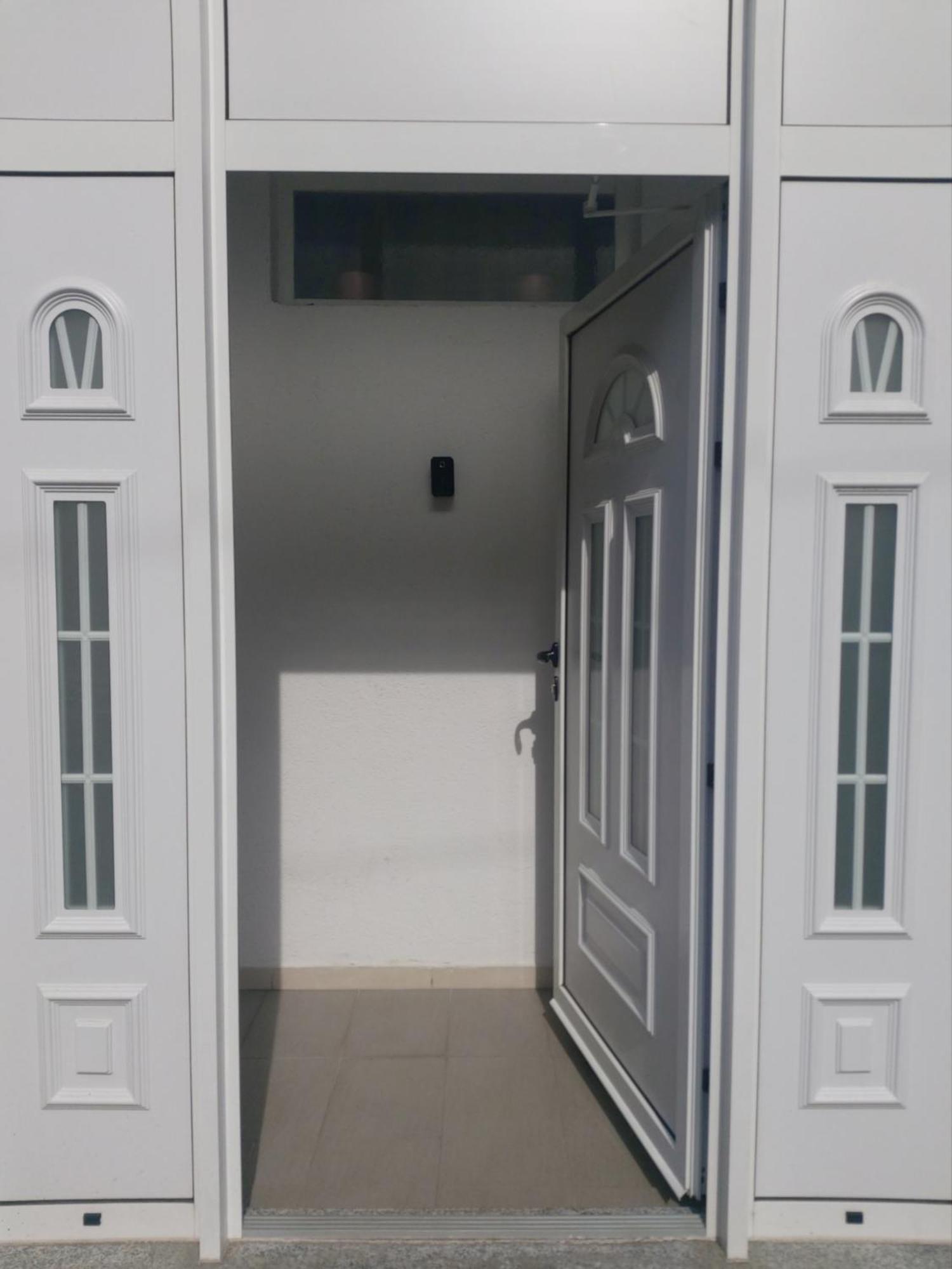 Zara Apartment With Terrace Near Old Town 모스타르 외부 사진